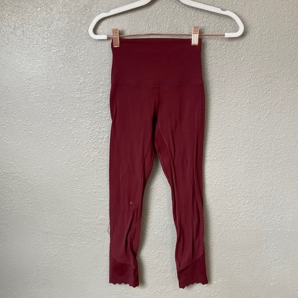 Lululemon Align Scallop Leggings Size 0 * FLAW - Picture 1 of 9